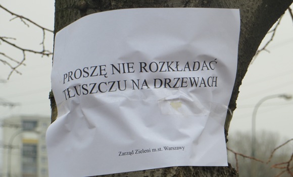 Prośba o nierozkładanie tłuszczu na drzewach